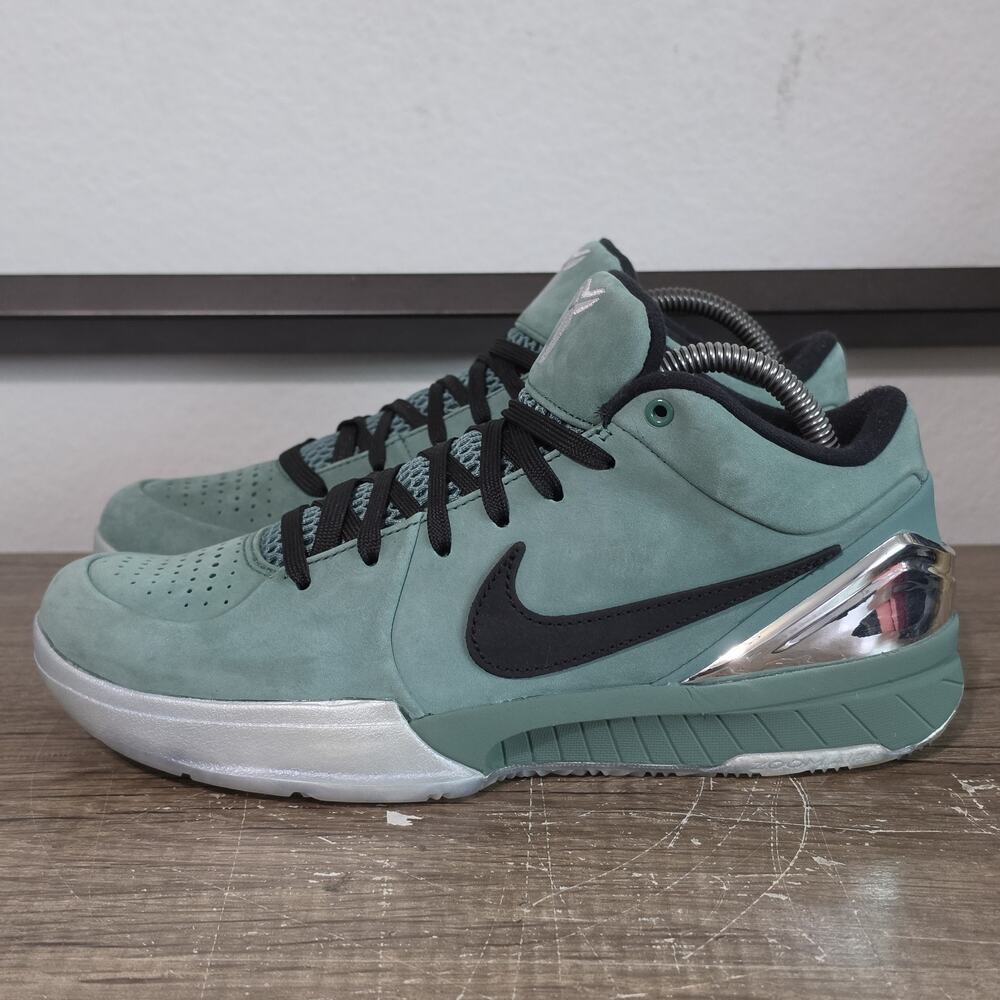 Nike Zoom Kobe 4 Protro Girl Dad (FQ3545-300) Men’s Shoes Size 8 Bicoastal